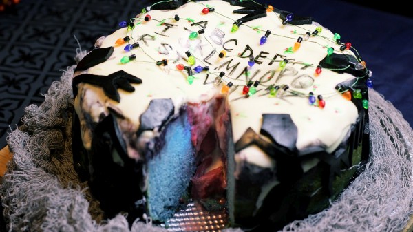 Nerd Noms How To Create A Stranger Things Upside Down Cake